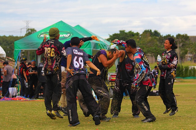顛球表演 顛球表演